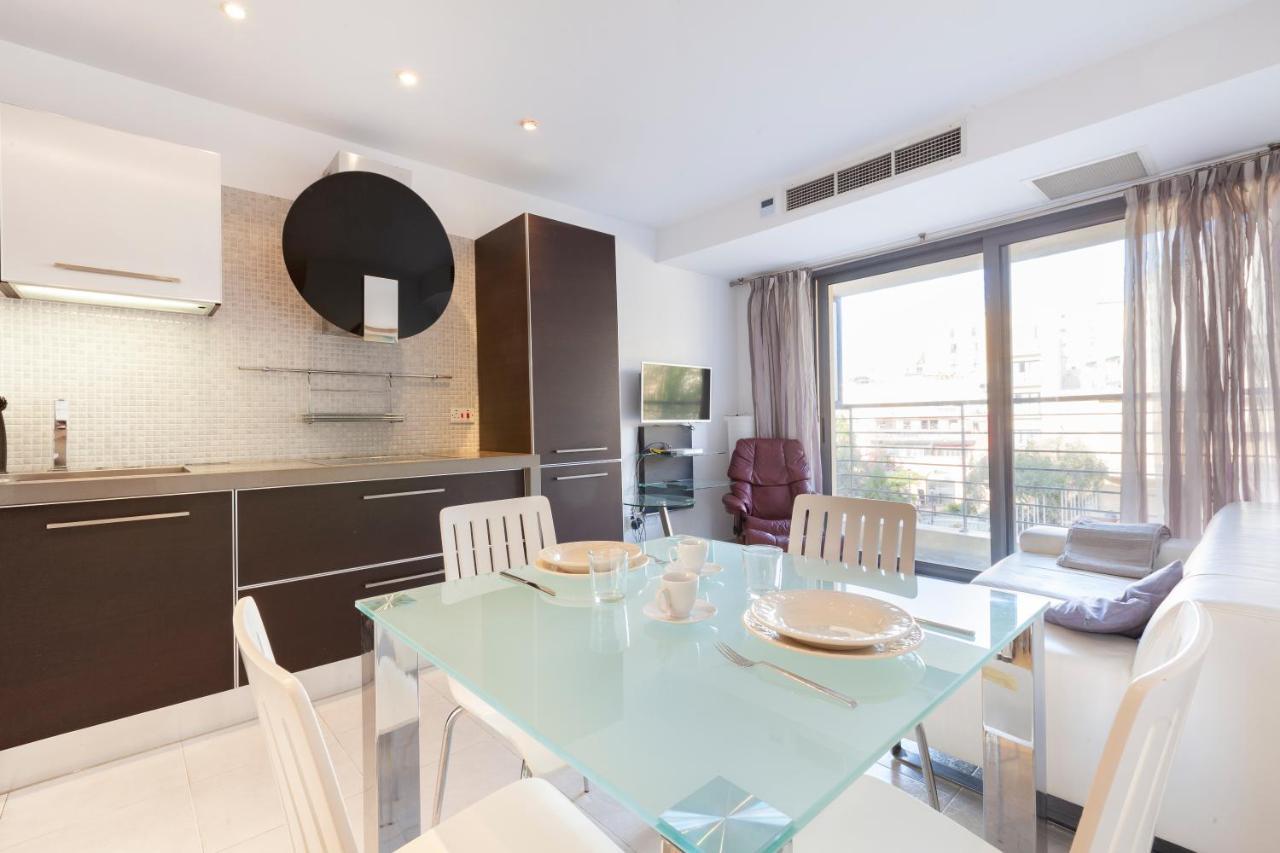 Stj - St Julian's 1 Bedroom Prime Location Apartament St. Julian's