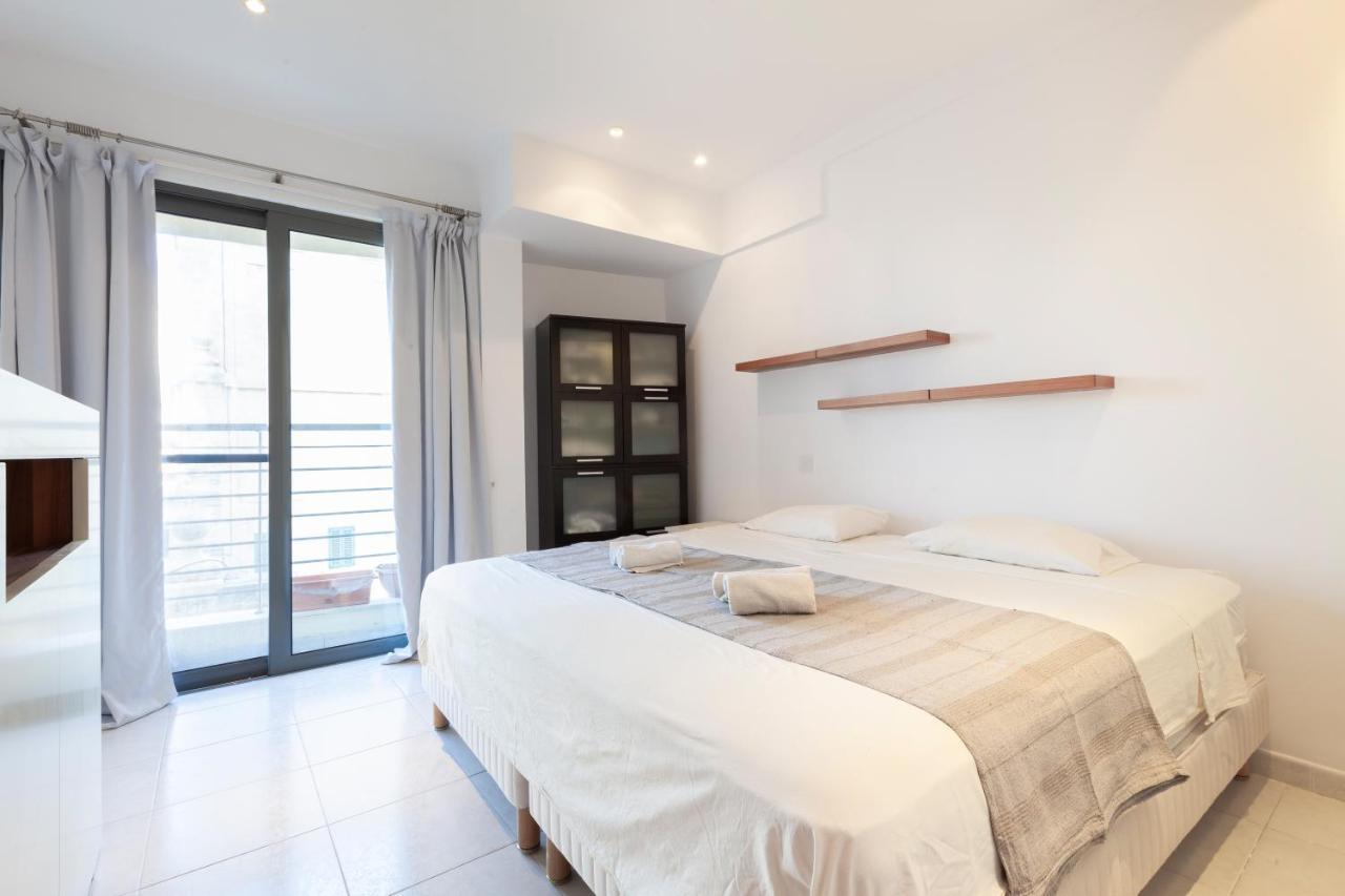 Apartament Stj - St Julian's 1 Bedroom Prime Location
